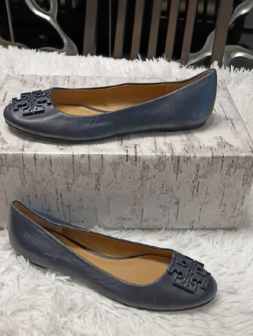 Tory Burch Navy Leather Logo Toe Ballet Flats Size 9